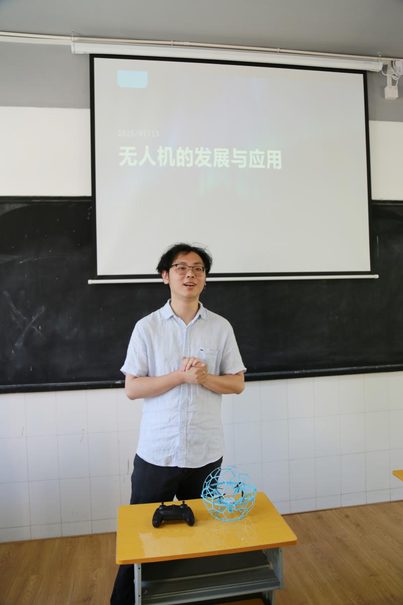 教师教学.JPG