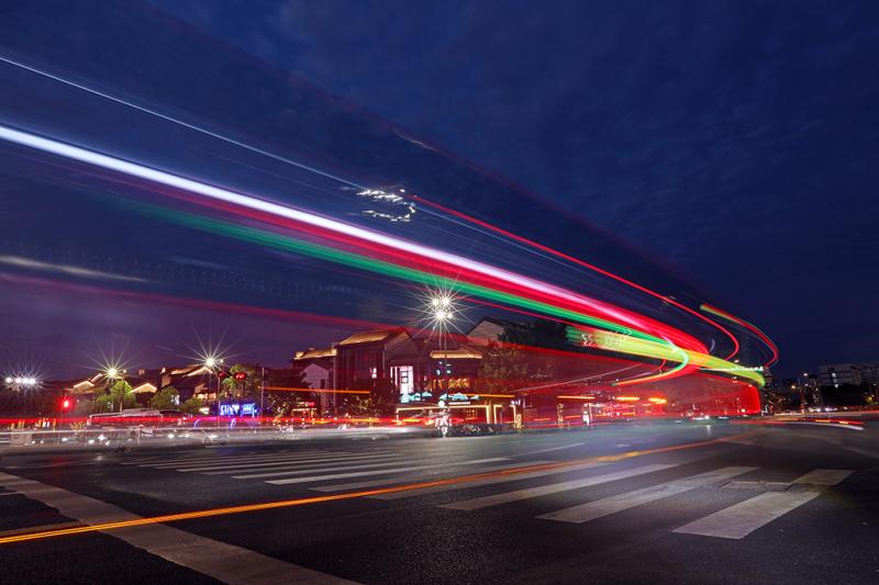 6-盛家厍光轨 律动吴江夜  蔡海红.jpg